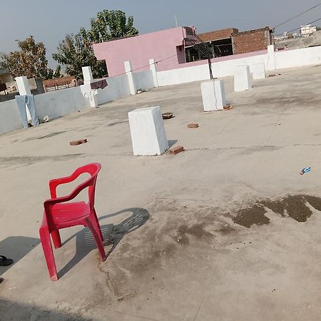 Savitri Garden Mayapuri Colony Chaatnag Road Jhunsi Prayagraj Jhusi Exterior photo